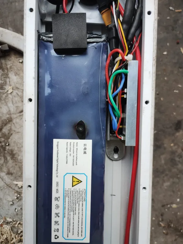 Diagnóstico de batería dañada en scooter eléctrico